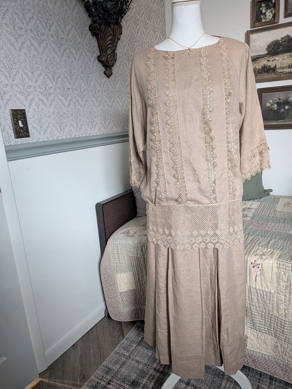 Cloak of Many Colors Liberty & Lucrezia Vintage Linen Lace 2 Piece Set